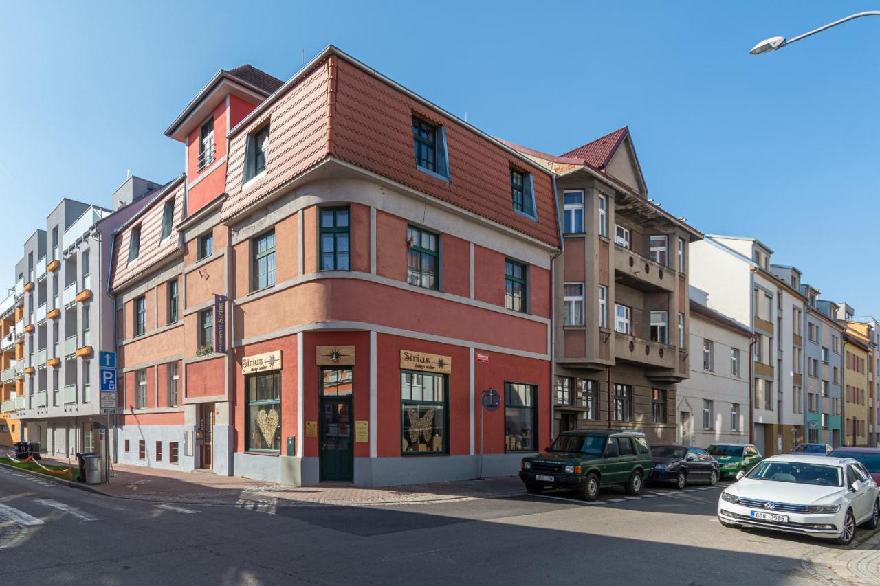 Apartment Sirius G In Center Of Cb Ceske Budejovice Ngoại thất bức ảnh