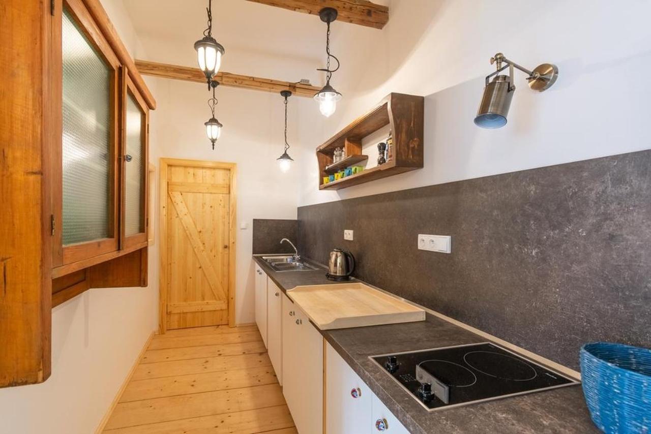 Apartment Sirius G In Center Of Cb Ceske Budejovice Ngoại thất bức ảnh